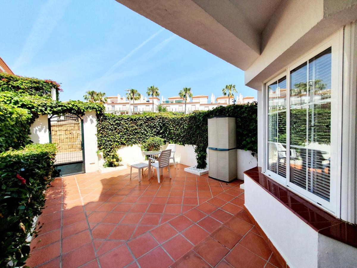 Lomas De Cabopino House Apartment Marbella Luaran gambar