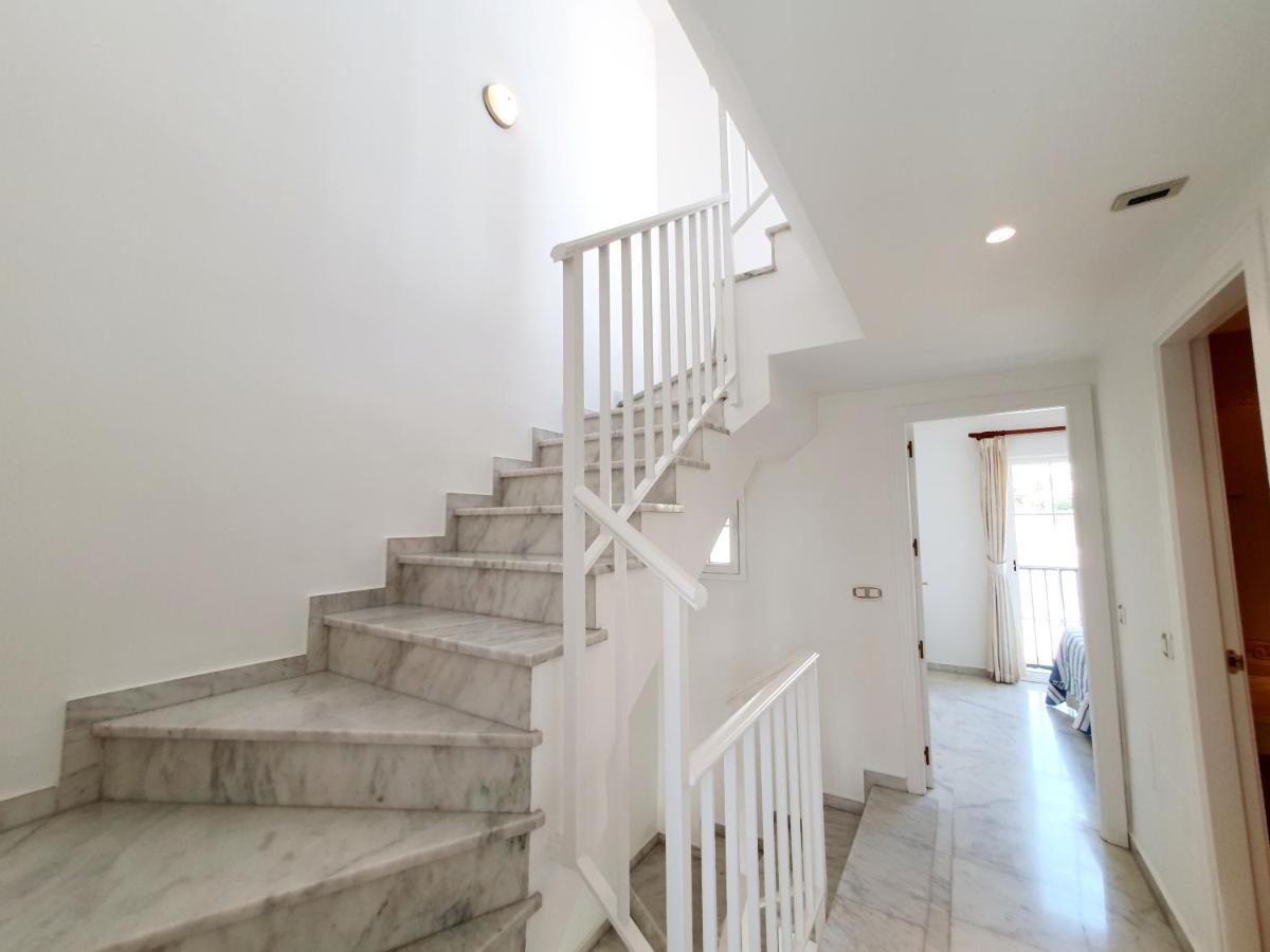 Lomas De Cabopino House Apartment Marbella Luaran gambar