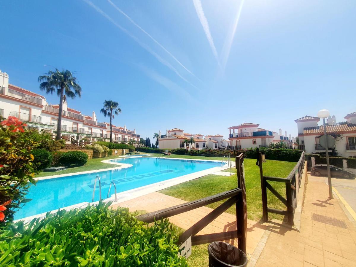 Lomas De Cabopino House Apartment Marbella Luaran gambar