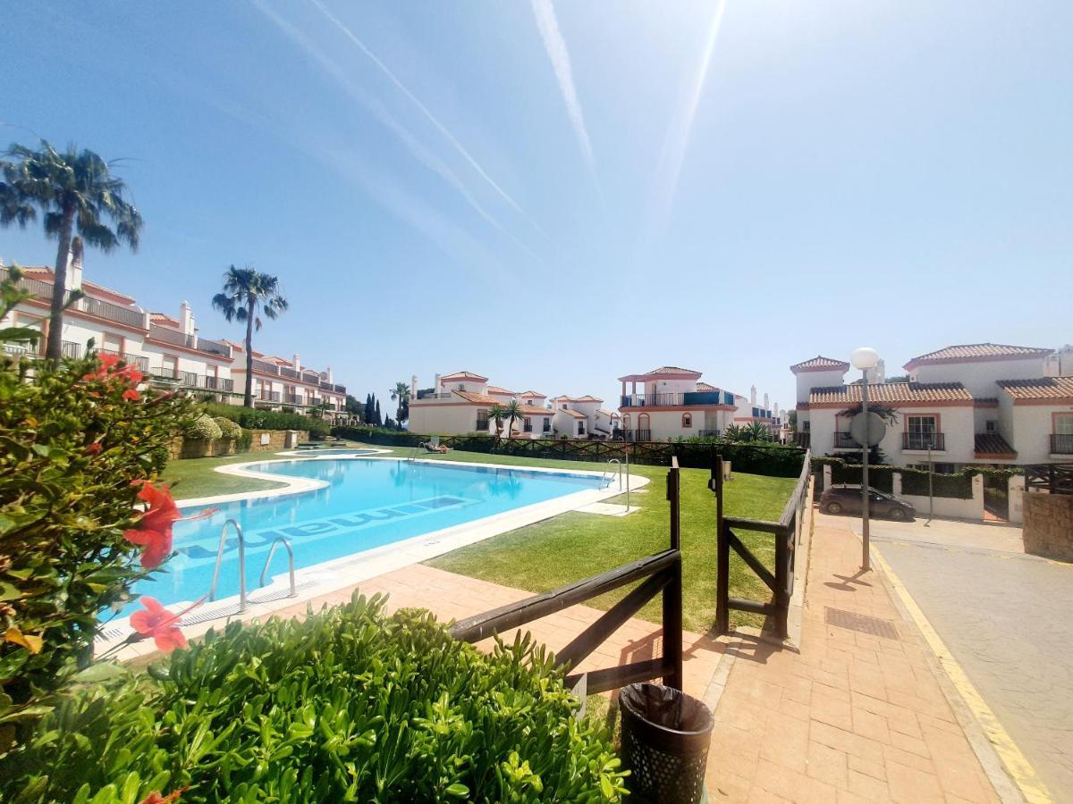 Lomas De Cabopino House Apartment Marbella Luaran gambar