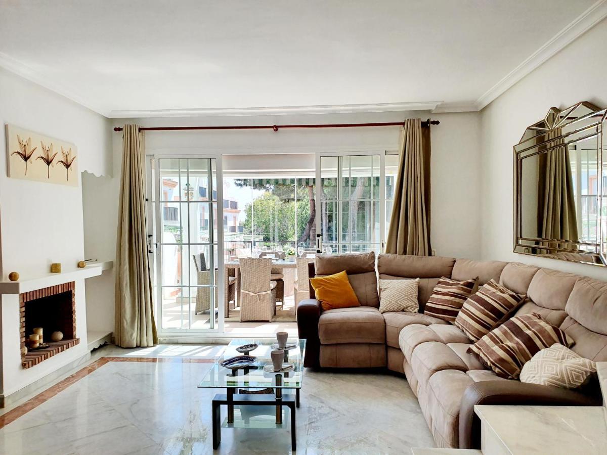 Lomas De Cabopino House Apartment Marbella Luaran gambar